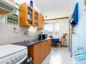 Pronájem bytu 2+1, Olomouc, Heyrovského, 58 m2