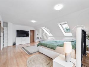 Prodej rodinného domu, Libčany, 280 m2