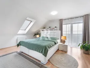 Prodej rodinného domu, Libčany, 280 m2