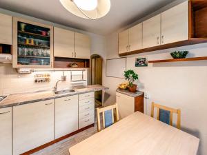 Prodej bytu 3+1, Zlín, Moravská, 69 m2