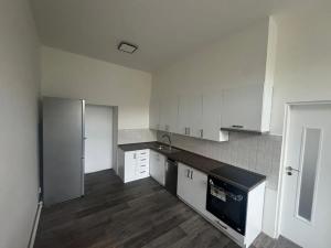 Pronájem bytu 2+1, Lovosice, Osvoboditelů, 64 m2