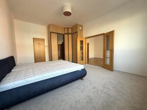 Pronájem bytu 3+kk, Plzeň - Jižní Předměstí, Klatovská třída, 85 m2