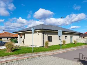 Prodej rodinného domu, Hrádek, 165 m2