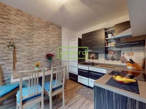 Prodej bytu 2+1, Teplice - Trnovany, Hlávkova, 53 m2