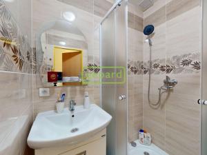 Prodej bytu 2+1, Teplice - Trnovany, Hlávkova, 53 m2