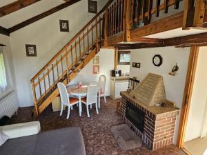 Prodej chaty, Klučenice - Voltýřov, 110 m2