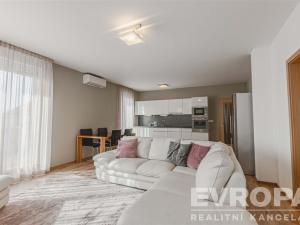 Prodej bytu 3+kk, Praha - Kobylisy, Ke Stírce, 77 m2