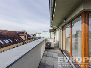 Prodej bytu 3+kk, Praha - Kobylisy, Ke Stírce, 77 m2