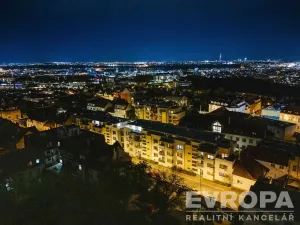 Prodej bytu 3+kk, Praha - Kobylisy, Ke Stírce, 77 m2