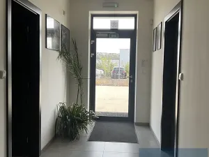 Pronájem kanceláře, Brno, Úlehlova, 110 m2