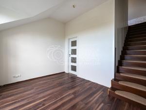 Prodej bytu 5+kk, Holubice, Za Dvorem, 117 m2
