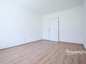 Prodej bytu 2+1, Horní Slavkov, Zahradní, 47 m2