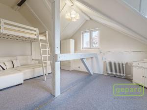 Prodej ubytování, Sokolov, Svatopluka Čecha, 757 m2