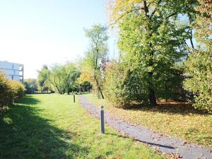 Pronájem bytu 3+kk, Praha - Kbely, Plzákova, 77 m2