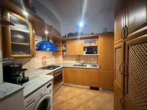 Prodej bytu 3+1, Karlovy Vary, Zahradní, 62 m2