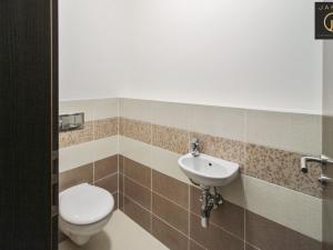 Pronájem bytu 2+kk, Praha - Hloubětín, Saarinenova, 58 m2