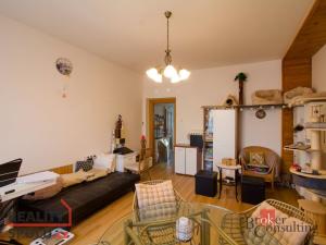 Prodej bytu 2+1, Hradec Králové - Pražské Předměstí, Gočárova třída, 68 m2