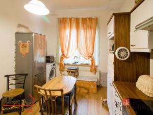 Prodej bytu 2+1, Hradec Králové - Pražské Předměstí, Gočárova třída, 68 m2