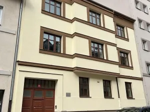 Pronájem bytu 3+kk, Plzeň, Houškova, 90 m2