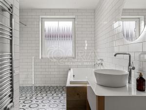 Prodej rodinného domu, Postřižín, Jelení, 169 m2