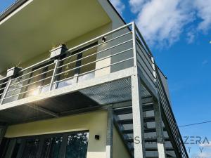 Pronájem bytu 2+kk, Mníšek pod Brdy, U Kolejí, 45 m2