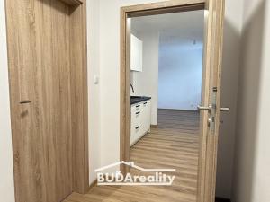 Pronájem bytu 2+kk, Otrokovice, tř. Osvobození, 44 m2