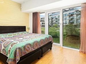 Prodej atypického bytu, Praha - Smíchov, Holečkova, 182 m2