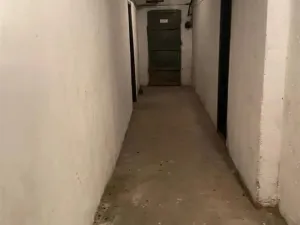 Pronájem bytu 1+kk, Praha - Vršovice, Jerevanská, 30 m2