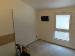 Pronájem rodinného domu, Polerady, 80 m2