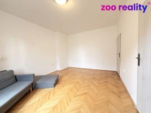 Pronájem bytu 1+1, Chomutov, Čechova, 33 m2