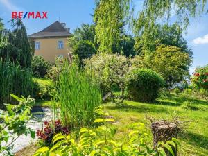 Prodej rodinného domu, Včelákov, 358 m2