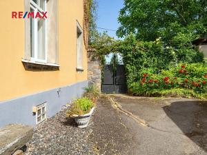 Prodej rodinného domu, Včelákov, 358 m2