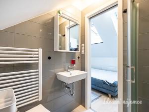 Pronájem bytu 1+kk, Praha - Hloubětín, Konzumní, 18 m2