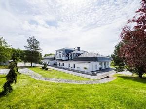 Prodej ubytování, Rosovice, 900 m2