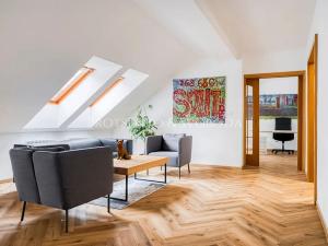 Pronájem kanceláře, Praha - Staré Město, Ovocný trh, 81 m2