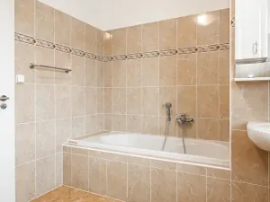 Pronájem rodinného domu, Průhonice, 400 m2