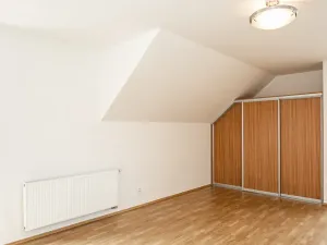 Pronájem rodinného domu, Průhonice, 400 m2