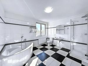 Pronájem rodinného domu, Průhonice, 390 m2