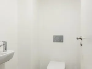 Pronájem bytu 3+kk, Praha - Bubeneč, Sochařská, 75 m2