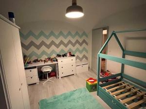 Prodej rodinného domu, Razová, 435 m2