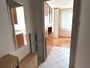 Pronájem bytu 1+1, Písek, Otavská, 35 m2