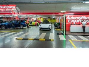 Pronájem obchodního prostoru, Hradec Králové, 300 m2