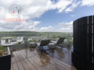 Prodej atypického bytu, Praha - Modřany, Československého exilu, 124 m2