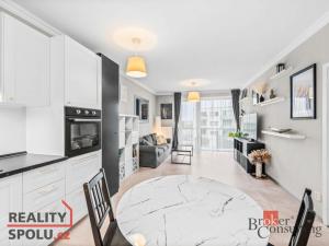 Prodej bytu 2+kk, Plzeň - Černice, Nepomucká, 64 m2