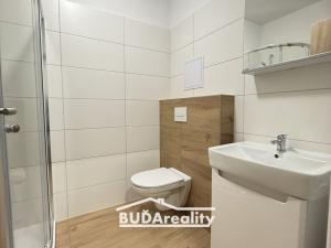 Pronájem bytu 2+kk, Otrokovice, tř. Osvobození, 40 m2