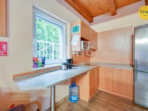 Prodej kanceláře, Třebětice, 1982 m2