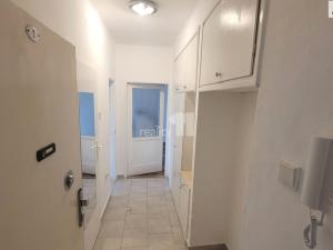 Prodej bytu 2+1, Praha - Břevnov, Myslivečkova, 53 m2