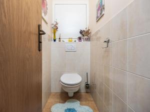 Prodej bytu 1+kk, Praha - Bohnice, Ústavní, 52 m2