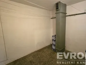 Prodej bytu 3+1, Pardubice - Zelené Předměstí, Karla IV., 76 m2