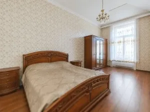 Prodej bytu 3+1, Praha - Nové Město, Mezibranská, 103 m2